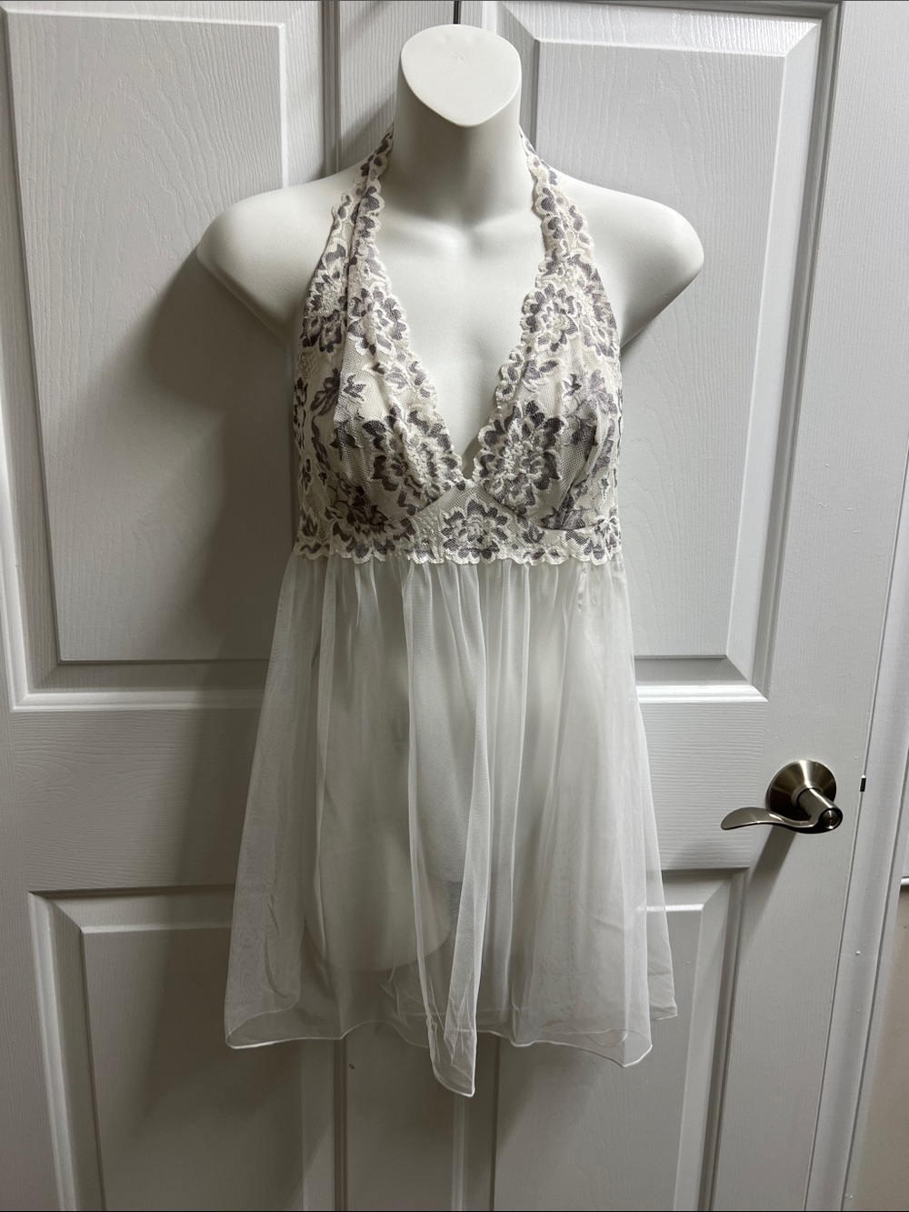 Victoria's Secret white Halter Lace Babydoll lingerie Gray Floral large L NWOT